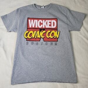 ❤️ Boston Wicked Comic Con T-shirt. Size Medium